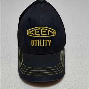 Keen Utility Black Cap with Yellow Stitching